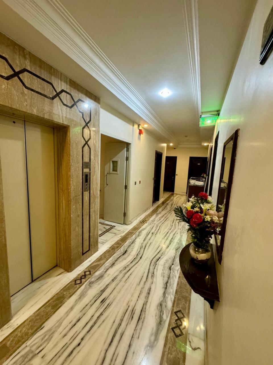 Hotel Florence Inn, Karol Bagh, New Delhi, 2 Min From Metro Екстериор снимка